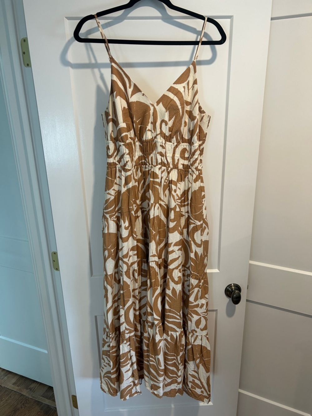 Boutique V-Neck Brown & White Print Maxi Dress
